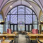 Nassau Breda, Autograph Collection By Marriott Hotel 4*