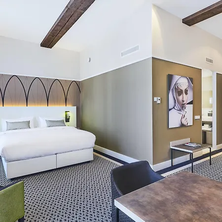 나소 브레다, 오토그래프 컬렉션 브레다