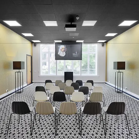 Hotel Nassau Breda, Autograph Collection 4*