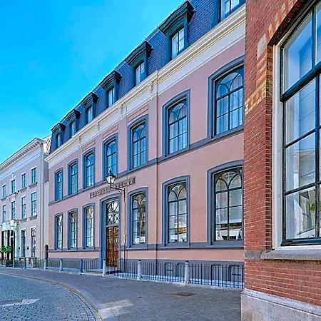 Nassau Breda, Autograph Collection 4* Breda