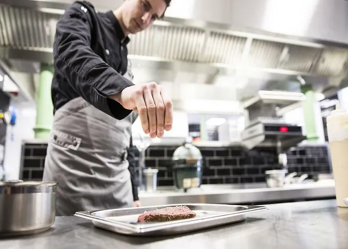 Nassau Breda, Autograph Collection Hotel Breda