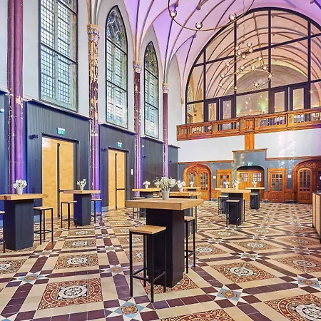 Nassau Breda, Autograph Collection 4*