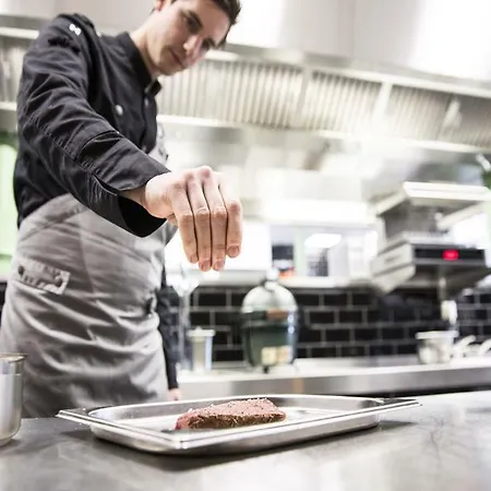 Nassau Breda, Autograph Collection Hotel Breda