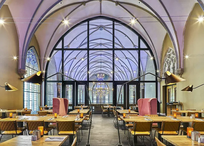 나소 브레다, 오토그래프 컬렉션